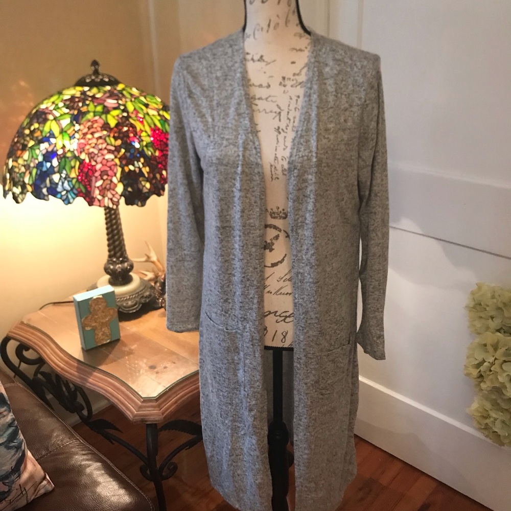 Sweater with pockets - Picture 1 of 6